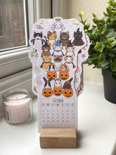 Load image into Gallery viewer, 2025 Personalised Pet Desk Calendar
