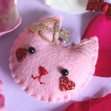 Load image into Gallery viewer, Cupid Cat Felt Valentines Decoration
